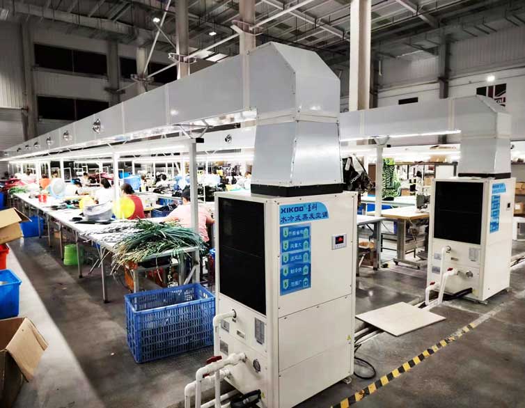 制衣廠區(qū)域崗位降溫，安裝蒸發(fā)冷省電空調(diào)-立式管道機(jī)