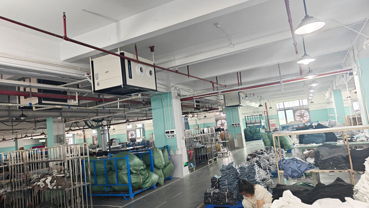 制衣廠制冷降溫，安裝蒸發冷省電空調-臥式射流空調機組